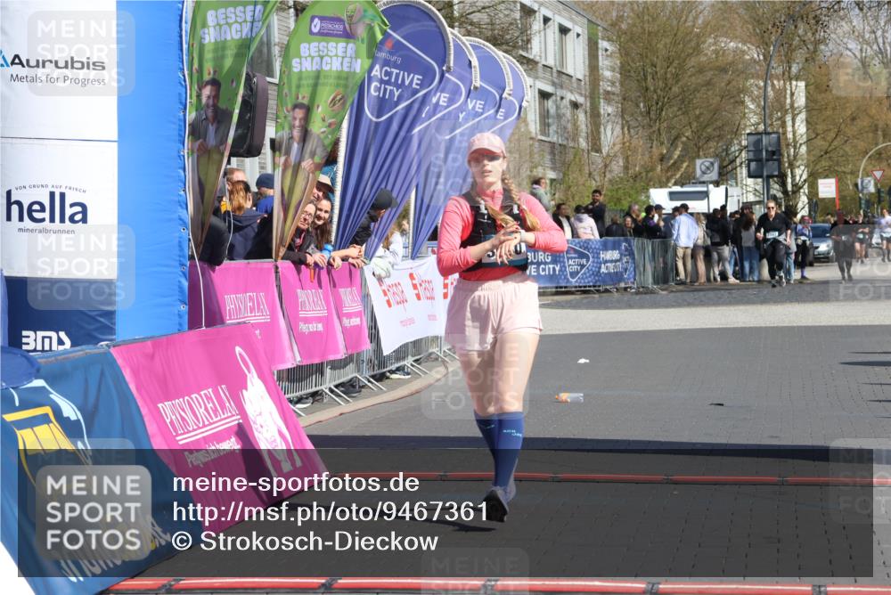 12.04.2026 - 45. Internationalen Wilhelmsburger Insellauf Strokosch-Dieckow http://msf.ph/oto/9467361 12.04.2026 11:17:31 Ziel 3080 meine-sportfotos.de