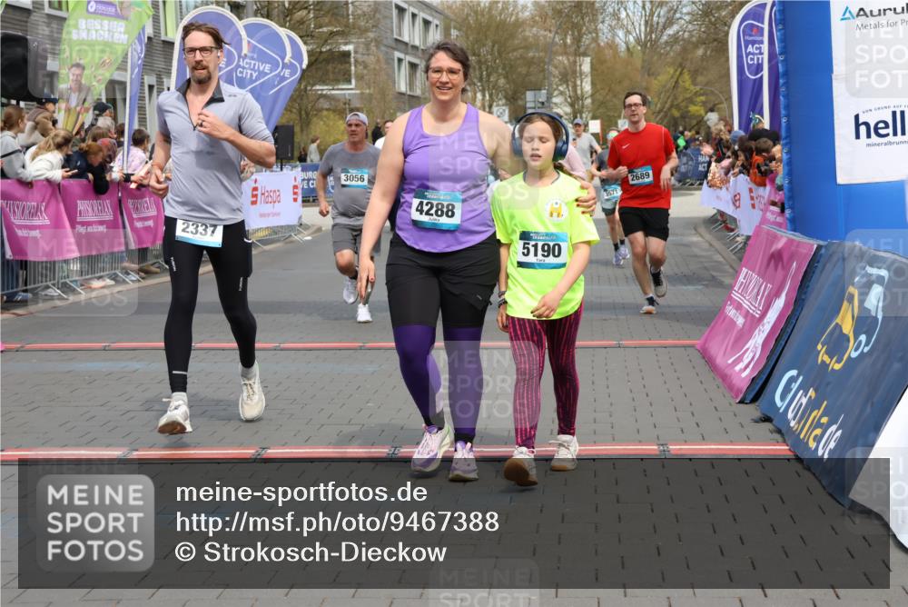 12.04.2026 - 45. Internationalen Wilhelmsburger Insellauf Strokosch-Dieckow http://msf.ph/oto/9467388 12.04.2026 13:10:02 Ziel 4288, 5190, 3121, 2337, 3056, 2688, 4776, 2689, 5095, 3571 meine-sportfotos.de