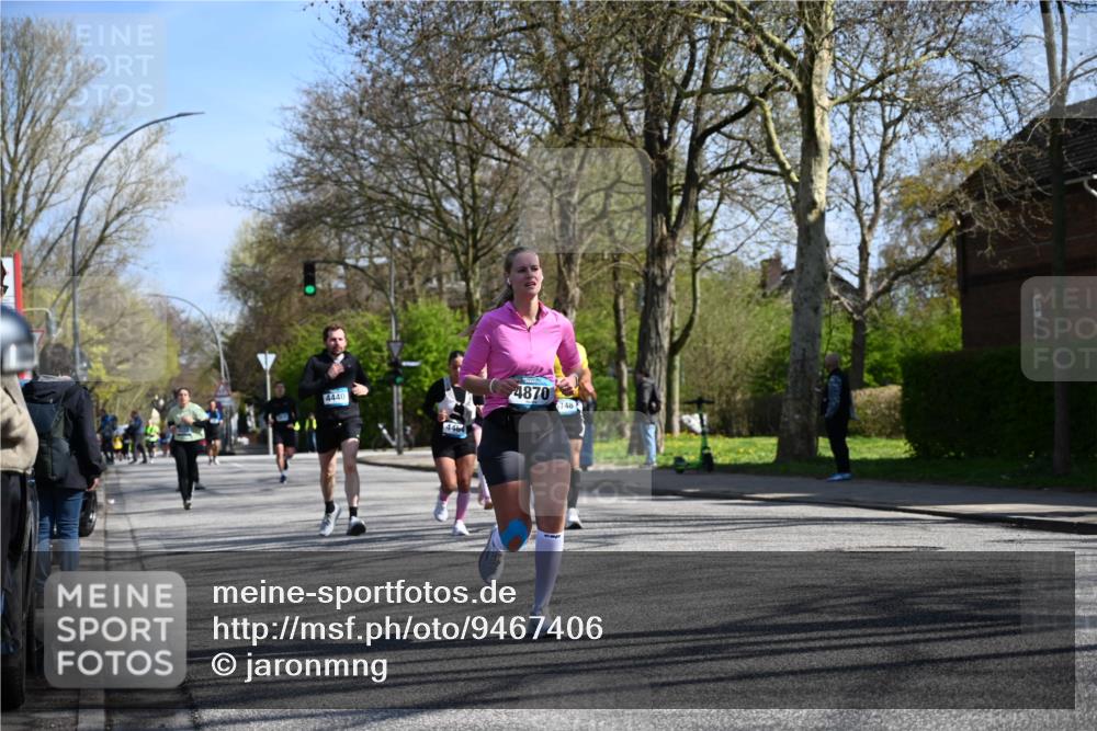 12.04.2026 - 45. Internationalen Wilhelmsburger Insellauf J. Mangold http://msf.ph/oto/9467406 12.04.2026 11:05:07 Ziel 2203, 2415, 3130, 4286, 4516, 5043, 2730, 2193, 4440, 4870, 2530, 3743, 5748, 4464, 5810, 3322, 3420, 3920, 2267, 2268, 2767, 2481 meine-sportfotos.de
