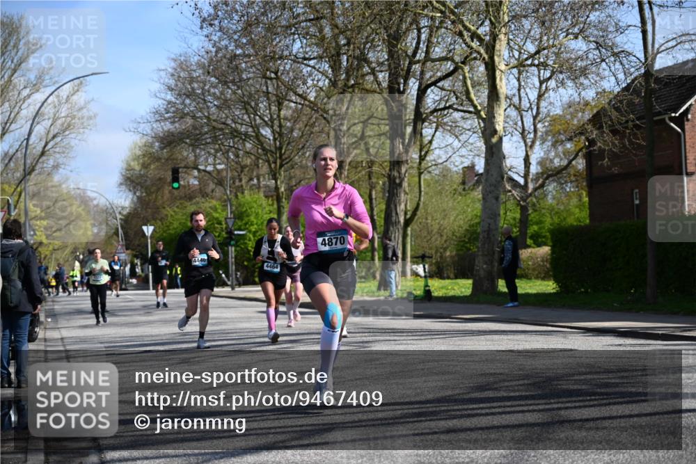 12.04.2026 - 45. Internationalen Wilhelmsburger Insellauf J. Mangold http://msf.ph/oto/9467409 12.04.2026 11:05:07 Ziel 2203, 2415, 3130, 4286, 4516, 5043, 2730, 2193, 4440, 4870, 2530, 3743, 5748, 4464, 5810, 3322, 3420, 3920, 2267, 2268, 2767, 2481 meine-sportfotos.de