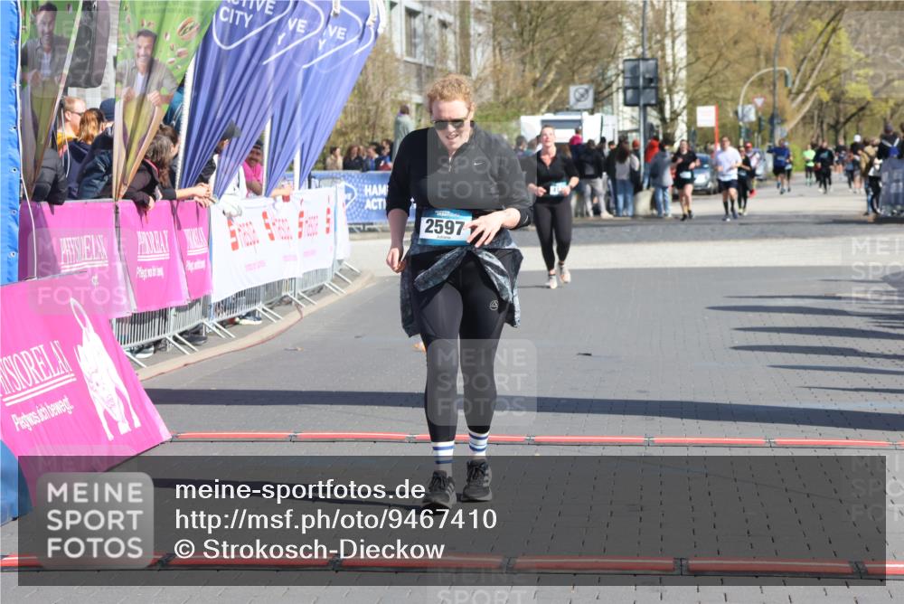 12.04.2026 - 45. Internationalen Wilhelmsburger Insellauf Strokosch-Dieckow http://msf.ph/oto/9467410 12.04.2026 11:17:45 Ziel 2597 meine-sportfotos.de