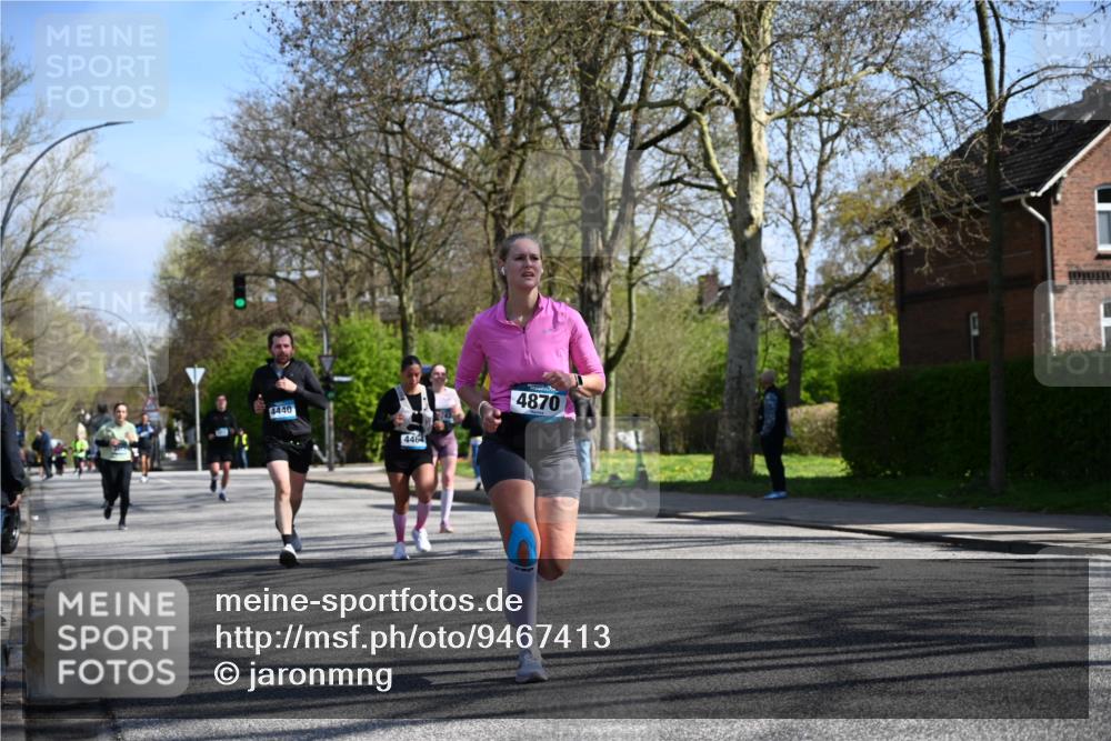 12.04.2026 - 45. Internationalen Wilhelmsburger Insellauf J. Mangold http://msf.ph/oto/9467413 12.04.2026 11:05:07 Ziel 2203, 2415, 3130, 4286, 4516, 5043, 2730, 2193, 4440, 4870, 2530, 3743, 5748, 4464, 5810, 3322, 3420, 3920, 2267, 2268, 2767, 2481 meine-sportfotos.de