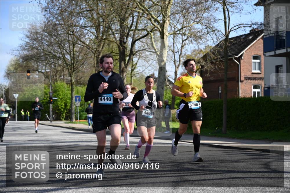 12.04.2026 - 45. Internationalen Wilhelmsburger Insellauf J. Mangold http://msf.ph/oto/9467446 12.04.2026 11:05:10 Ziel 2203, 2415, 3130, 4286, 4516, 5043, 2730, 2193, 4440, 4870, 2530, 3743, 5748, 4464, 5810, 3322, 3420, 3920, 2267, 2268, 2767, 2481, 2449 meine-sportfotos.de