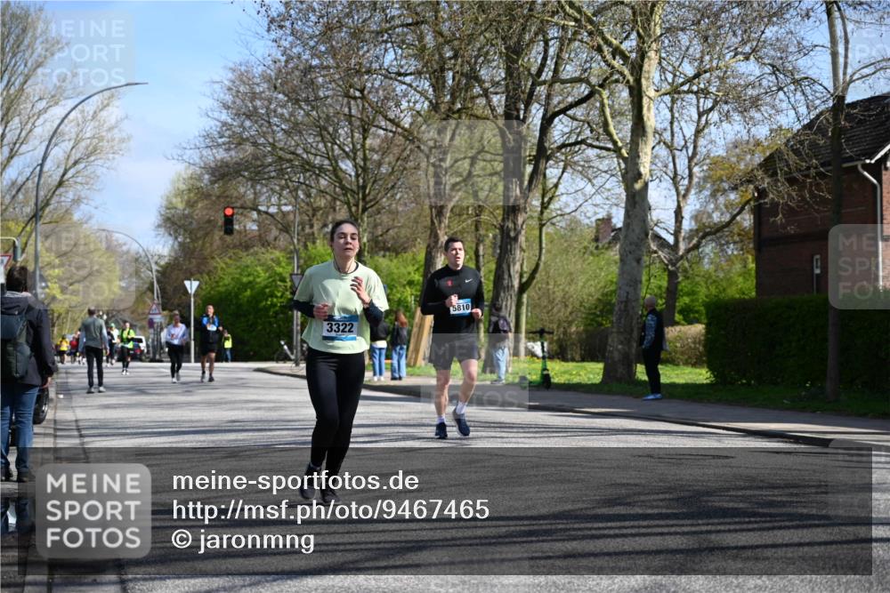 12.04.2026 - 45. Internationalen Wilhelmsburger Insellauf J. Mangold http://msf.ph/oto/9467465 12.04.2026 11:05:14 Ziel 3130, 4286, 4516, 5043, 2730, 2193, 4440, 4870, 2530, 3743, 5748, 4464, 5810, 3322, 3420, 3920, 2267, 2267, 2268, 2767, 2481, 2449, 4865, 4188, 2749 meine-sportfotos.de