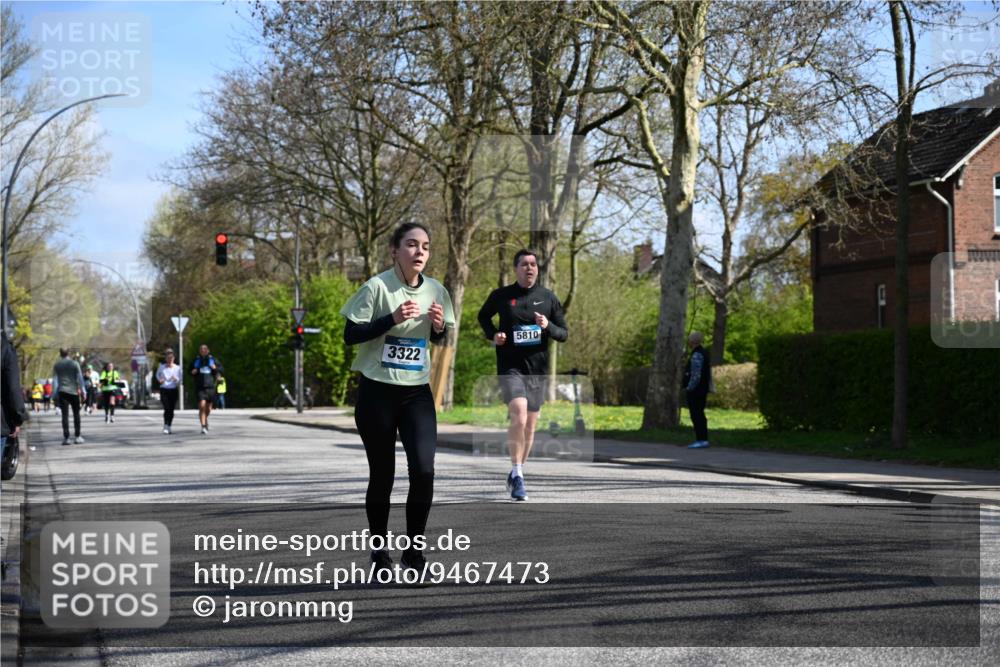 12.04.2026 - 45. Internationalen Wilhelmsburger Insellauf J. Mangold http://msf.ph/oto/9467473 12.04.2026 11:05:15 Ziel 4286, 4516, 5043, 2730, 2193, 4440, 4870, 2530, 3743, 5748, 4464, 5810, 3322, 3420, 3420, 3920, 2267, 2268, 2268, 2767, 2481, 2449, 4865, 4188, 2749 meine-sportfotos.de