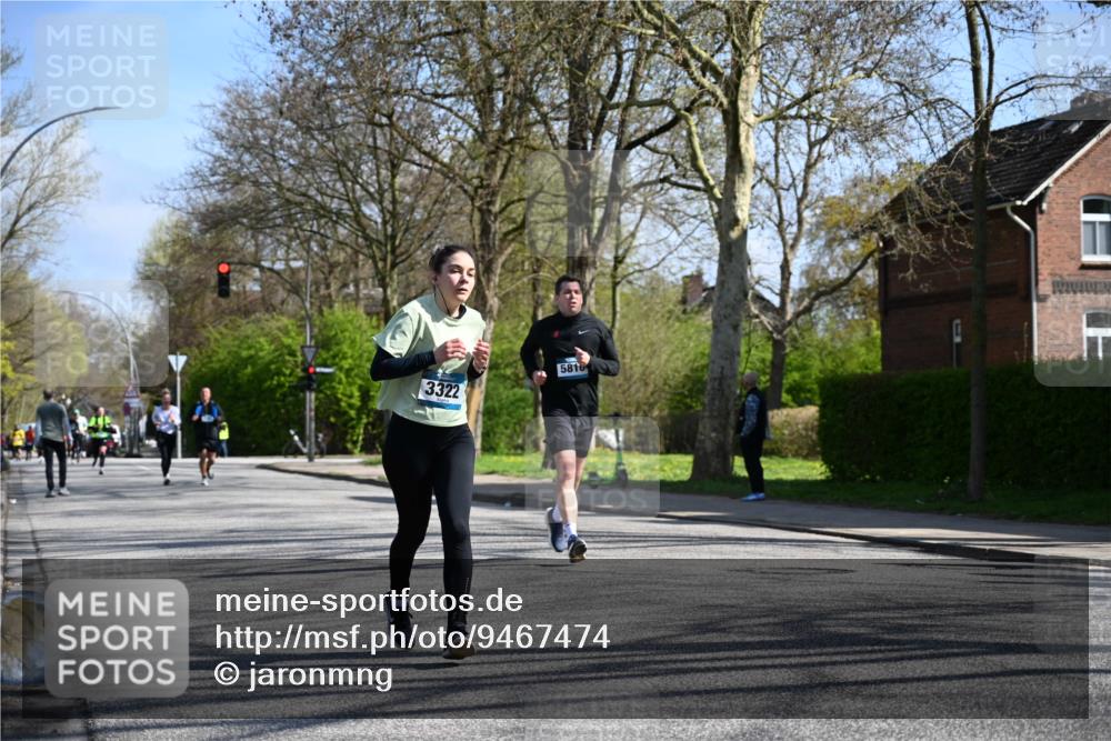 12.04.2026 - 45. Internationalen Wilhelmsburger Insellauf J. Mangold http://msf.ph/oto/9467474 12.04.2026 11:05:15 Ziel 4286, 4516, 5043, 2730, 2193, 4440, 4870, 2530, 3743, 5748, 4464, 5810, 3322, 3420, 3420, 3920, 2267, 2268, 2268, 2767, 2481, 2449, 4865, 4188, 2749 meine-sportfotos.de