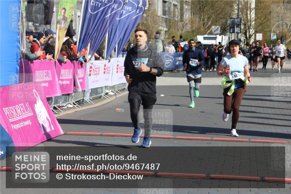 12.04.2026 - 45. Internationalen Wilhelmsburger Insellauf Strokosch-Dieckow http://msf.ph/oto/9467487 12.04.2026 11:02:10 Ziel 2271, 3466, 4612 meine-sportfotos.de