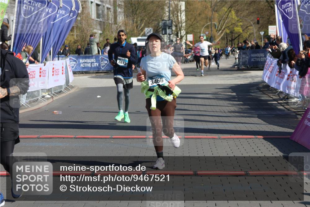 12.04.2026 - 45. Internationalen Wilhelmsburger Insellauf Strokosch-Dieckow http://msf.ph/oto/9467521 12.04.2026 11:02:12 Ziel 2271, 3466, 4612, 4019 meine-sportfotos.de