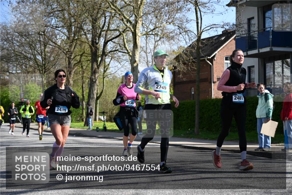 12.04.2026 - 45. Internationalen Wilhelmsburger Insellauf J. Mangold http://msf.ph/oto/9467554 12.04.2026 11:05:41 Ziel 3920, 2267, 2268, 2767, 2481, 2449, 4865, 4188, 2749, 4477, 4476, 5818, 3717, 2330 meine-sportfotos.de