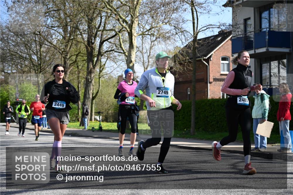 12.04.2026 - 45. Internationalen Wilhelmsburger Insellauf J. Mangold http://msf.ph/oto/9467555 12.04.2026 11:05:41 Ziel 3920, 2267, 2268, 2767, 2481, 2449, 4865, 4188, 2749, 4477, 4476, 5818, 3717, 2330 meine-sportfotos.de