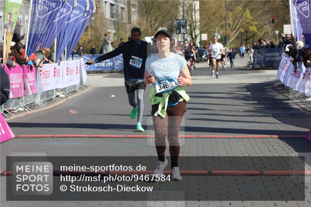 12.04.2026 - 45. Internationalen Wilhelmsburger Insellauf Strokosch-Dieckow http://msf.ph/oto/9467584 12.04.2026 11:02:12 Ziel 2271, 3466, 4612, 4019 meine-sportfotos.de