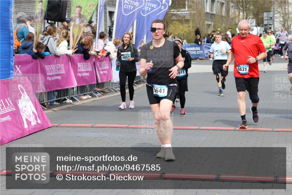 12.04.2026 - 45. Internationalen Wilhelmsburger Insellauf Strokosch-Dieckow http://msf.ph/oto/9467585 12.04.2026 13:09:50 Ziel 5641, 5631, 4318, 4911, 4857, 3076, 5682 meine-sportfotos.de