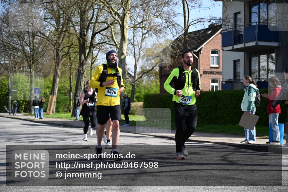 12.04.2026 - 45. Internationalen Wilhelmsburger Insellauf J. Mangold http://msf.ph/oto/9467598 12.04.2026 11:05:48 Ziel 3920, 2267, 2268, 2767, 2481, 2449, 4865, 4188, 2749, 4477, 4476, 5818, 3717, 2330, 3460, 4564, 3790 meine-sportfotos.de