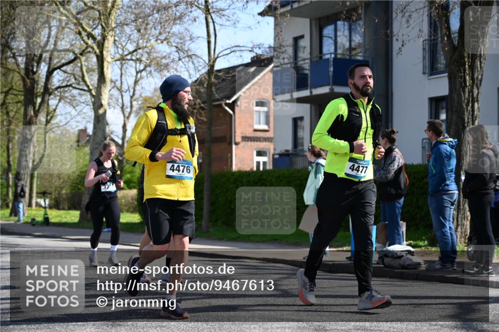 12.04.2026 - 45. Internationalen Wilhelmsburger Insellauf J. Mangold http://msf.ph/oto/9467613 12.04.2026 11:05:49 Ziel 3920, 2267, 2268, 2767, 2481, 2449, 4865, 4188, 2749, 4477, 4476, 5818, 3717, 2330, 3460, 4564, 3790, 2495 meine-sportfotos.de