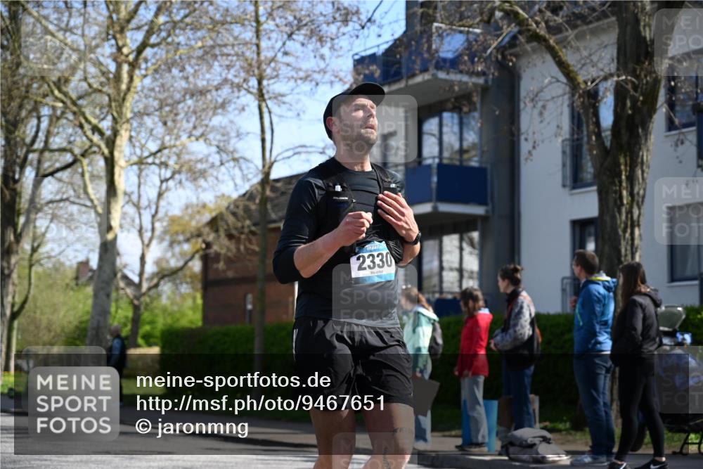 12.04.2026 - 45. Internationalen Wilhelmsburger Insellauf J. Mangold http://msf.ph/oto/9467651 12.04.2026 11:06:10 Ziel 3717, 2330, 3460, 4564, 3790, 3790, 2495, 3570, 2862, 2863, 5720 meine-sportfotos.de