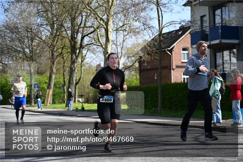 12.04.2026 - 45. Internationalen Wilhelmsburger Insellauf J. Mangold http://msf.ph/oto/9467669 12.04.2026 11:06:19 Ziel 2330, 3460, 4564, 3790, 2495, 3570, 2862, 2863, 5720 meine-sportfotos.de