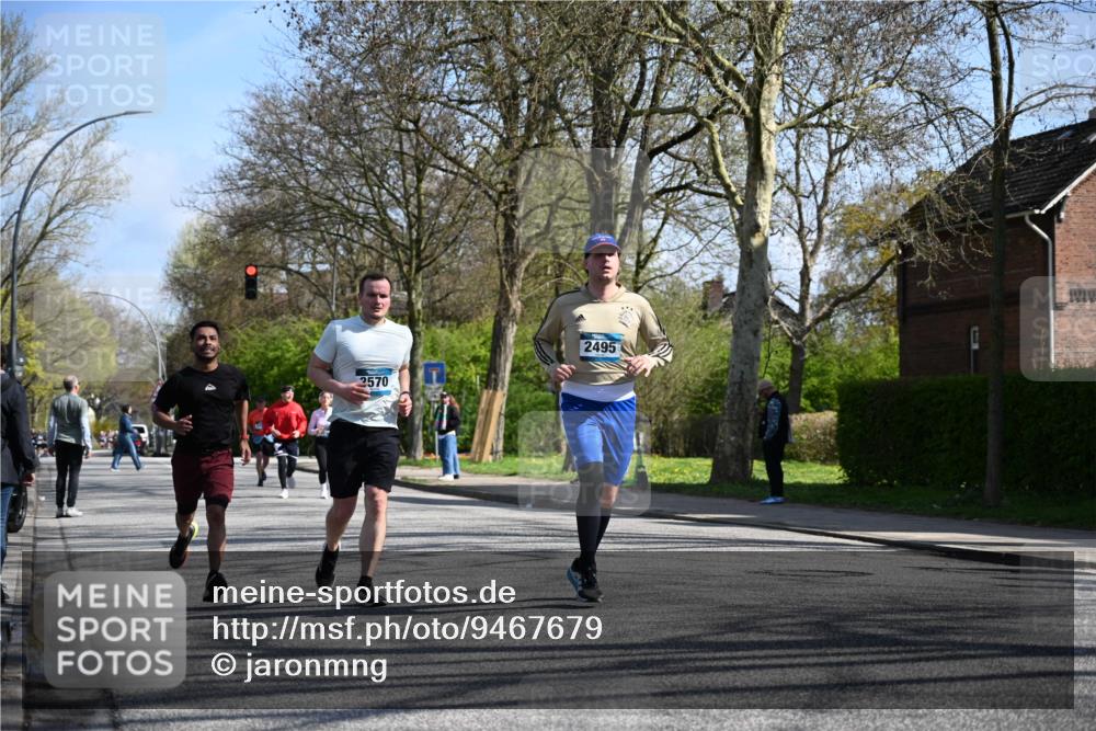 12.04.2026 - 45. Internationalen Wilhelmsburger Insellauf J. Mangold http://msf.ph/oto/9467679 12.04.2026 11:06:21 Ziel 2330, 3460, 4564, 3790, 2495, 3570, 2862, 2863, 3570, 2862, 2863, 5720 meine-sportfotos.de