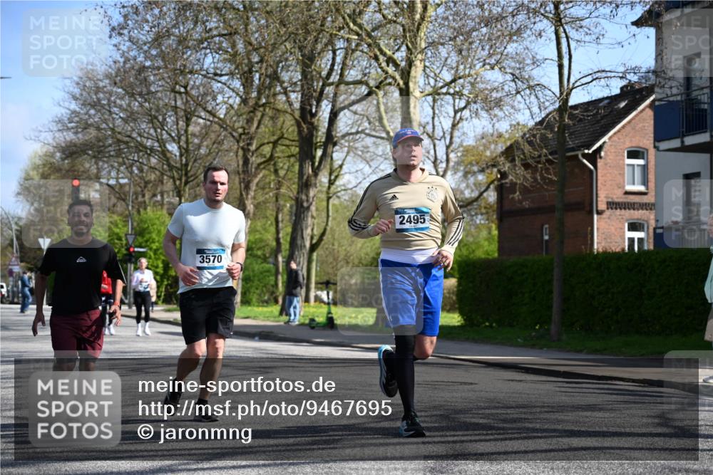 12.04.2026 - 45. Internationalen Wilhelmsburger Insellauf J. Mangold http://msf.ph/oto/9467695 12.04.2026 11:06:22 Ziel 2330, 3460, 4564, 3790, 2495, 3570, 2862, 2863, 5720 meine-sportfotos.de