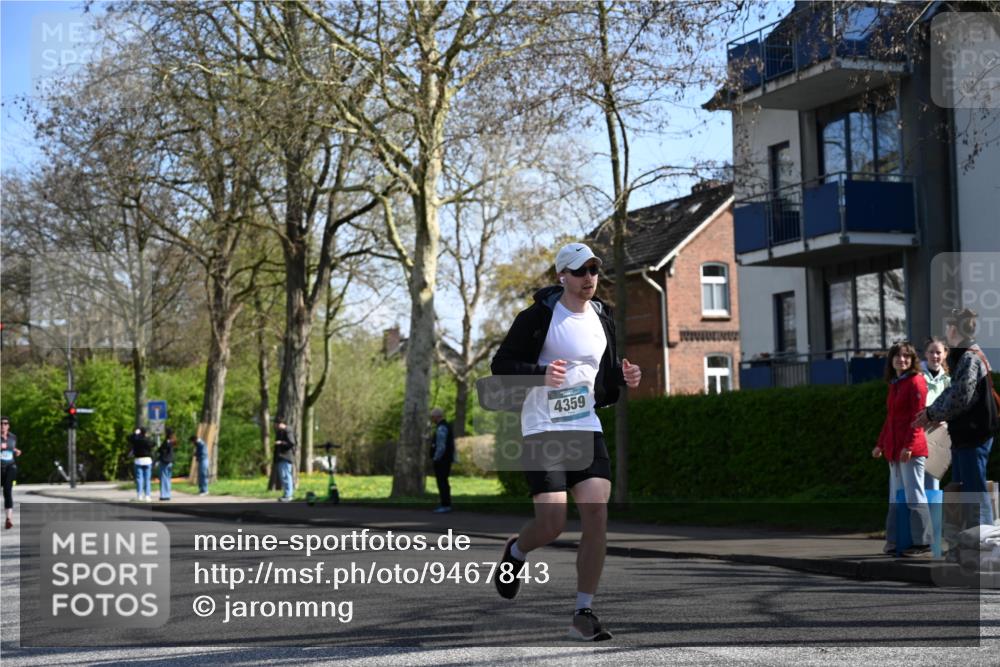 12.04.2026 - 45. Internationalen Wilhelmsburger Insellauf J. Mangold http://msf.ph/oto/9467843 12.04.2026 11:07:06 Ziel 3342, 3885, 2777, 4949, 4359, 2567, 2778, 5806, 3149, 3967, 4856, 3295, 2924 meine-sportfotos.de