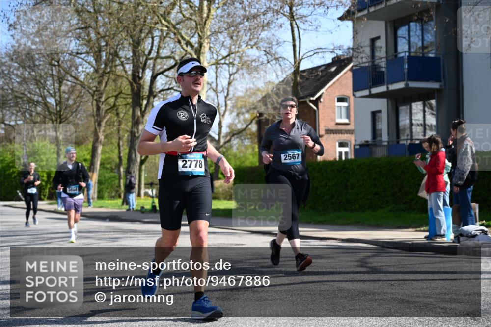 12.04.2026 - 45. Internationalen Wilhelmsburger Insellauf J. Mangold http://msf.ph/oto/9467886 12.04.2026 11:07:13 Ziel 3342, 3885, 2777, 4949, 4359, 2567, 2778, 5806, 3149, 3149, 3967, 4856, 3295, 2924, 2660 meine-sportfotos.de