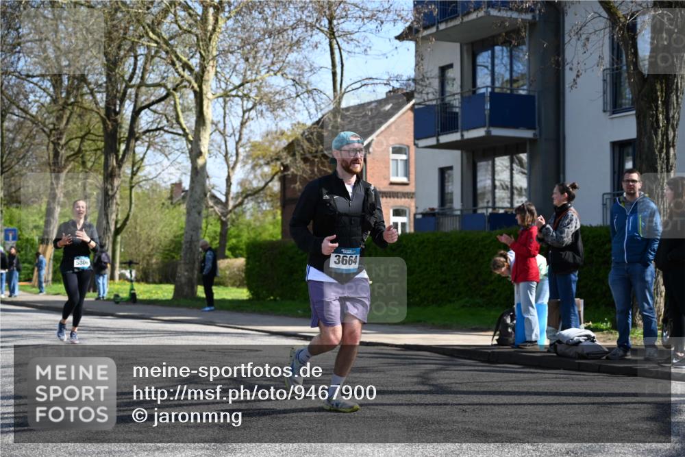12.04.2026 - 45. Internationalen Wilhelmsburger Insellauf J. Mangold http://msf.ph/oto/9467900 12.04.2026 11:07:16 Ziel 3342, 3885, 2777, 4949, 4359, 2567, 2778, 5806, 3149, 3967, 4856, 3295, 2924, 2660 meine-sportfotos.de