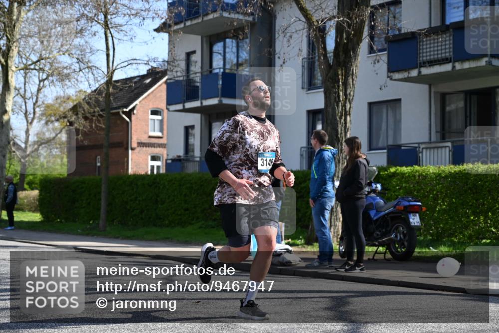 12.04.2026 - 45. Internationalen Wilhelmsburger Insellauf J. Mangold http://msf.ph/oto/9467947 12.04.2026 11:07:24 Ziel 2567, 2778, 5806, 3149, 3967, 4856, 3295, 2924, 2660, 2882, 2864 meine-sportfotos.de