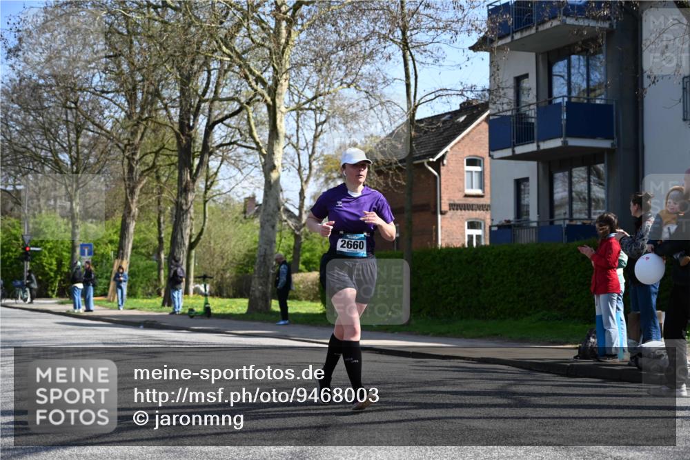 12.04.2026 - 45. Internationalen Wilhelmsburger Insellauf J. Mangold http://msf.ph/oto/9468003 12.04.2026 11:07:41 Ziel 4856, 3295, 2924, 2660, 2882, 2864, 3671, 4956, 3397, 2800, 4977, 3740 meine-sportfotos.de