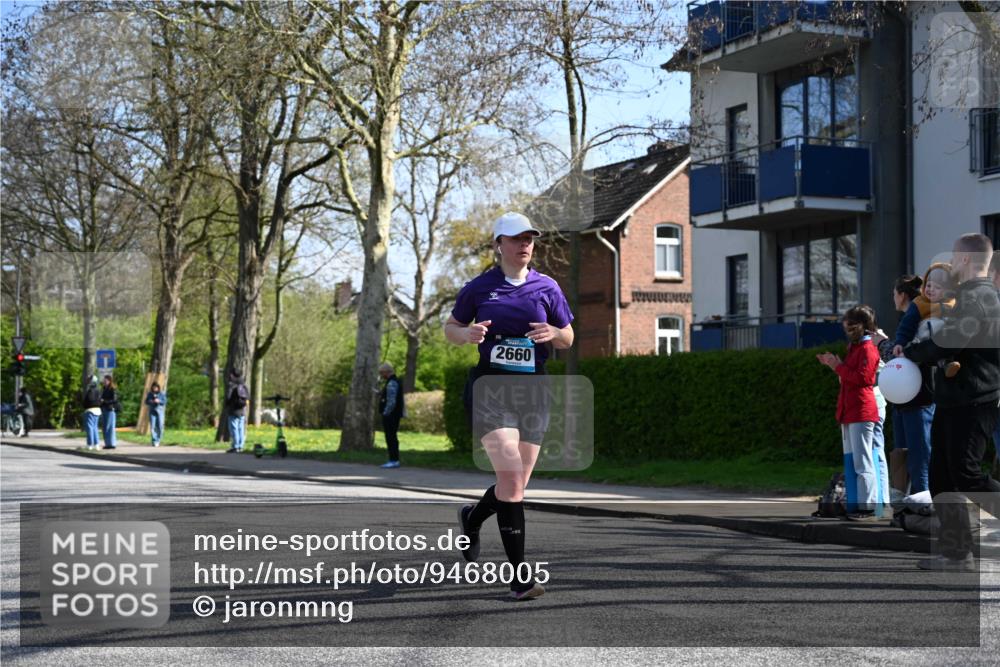 12.04.2026 - 45. Internationalen Wilhelmsburger Insellauf J. Mangold http://msf.ph/oto/9468005 12.04.2026 11:07:41 Ziel 4856, 3295, 2924, 2660, 2882, 2864, 3671, 4956, 3397, 2800, 4977, 3740 meine-sportfotos.de