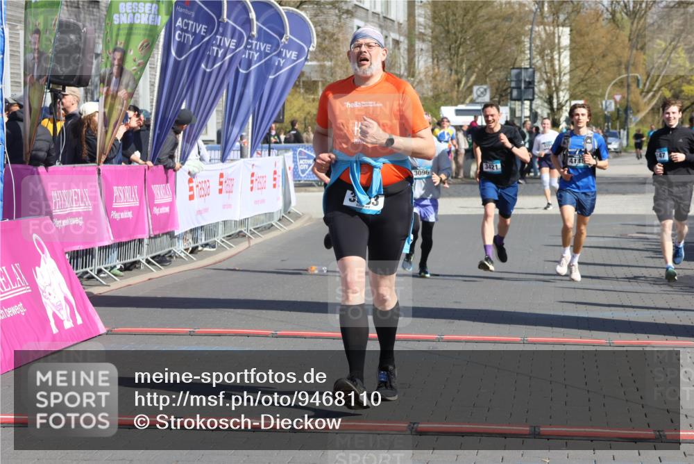 12.04.2026 - 45. Internationalen Wilhelmsburger Insellauf Strokosch-Dieckow http://msf.ph/oto/9468110 12.04.2026 11:19:06 Ziel 3633, 3096, 3421, 2322, 4148, 4147 meine-sportfotos.de