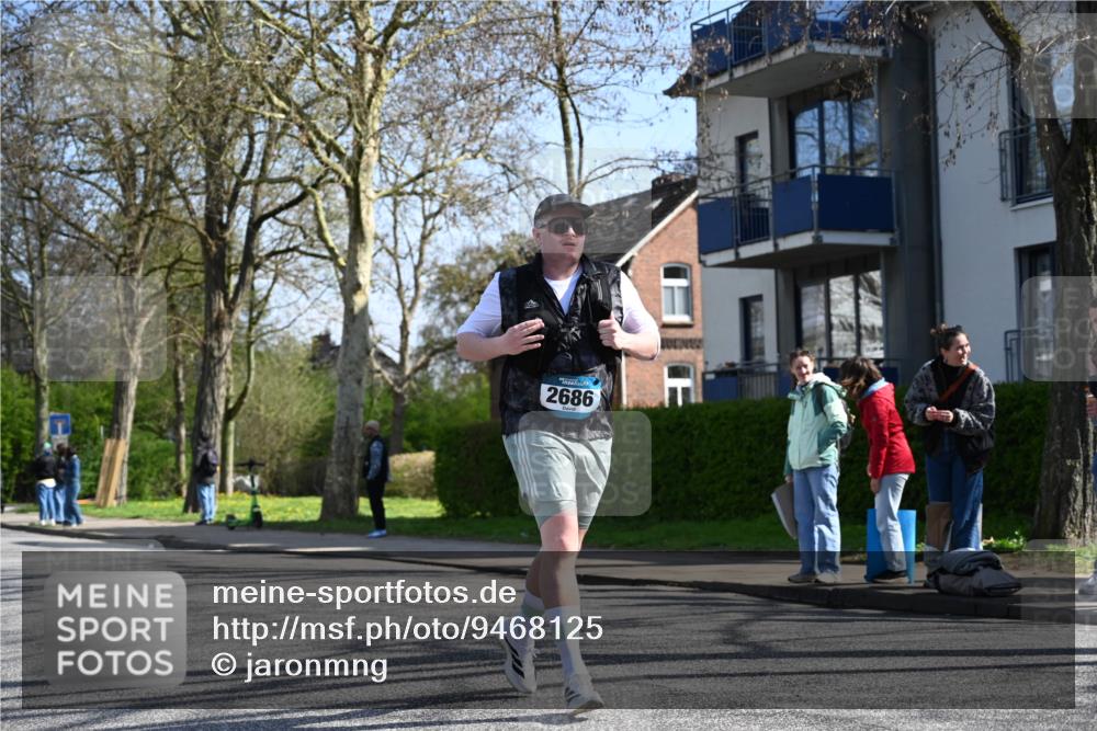 12.04.2026 - 45. Internationalen Wilhelmsburger Insellauf J. Mangold http://msf.ph/oto/9468125 12.04.2026 11:08:14 Ziel 3671, 4956, 3397, 2800, 4977, 3740, 2686, 4624, 3732, 4232, 3569, 5285, 0000, 2142, 4371 meine-sportfotos.de