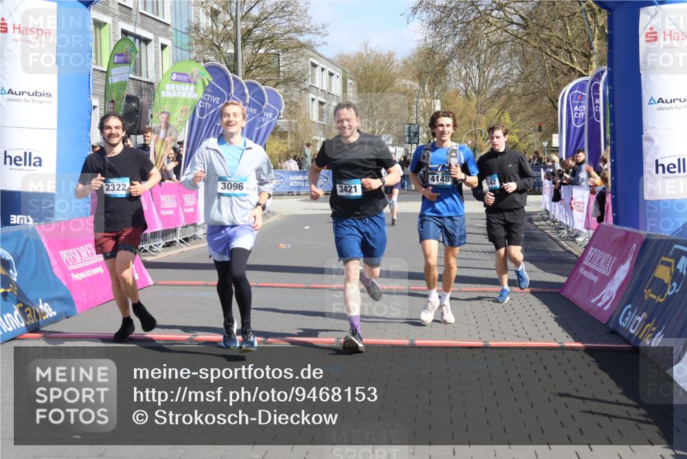 12.04.2026 - 45. Internationalen Wilhelmsburger Insellauf Strokosch-Dieckow http://msf.ph/oto/9468153 12.04.2026 11:19:10 Ziel 3633, 3096, 3421, 2322, 4148, 4147 meine-sportfotos.de