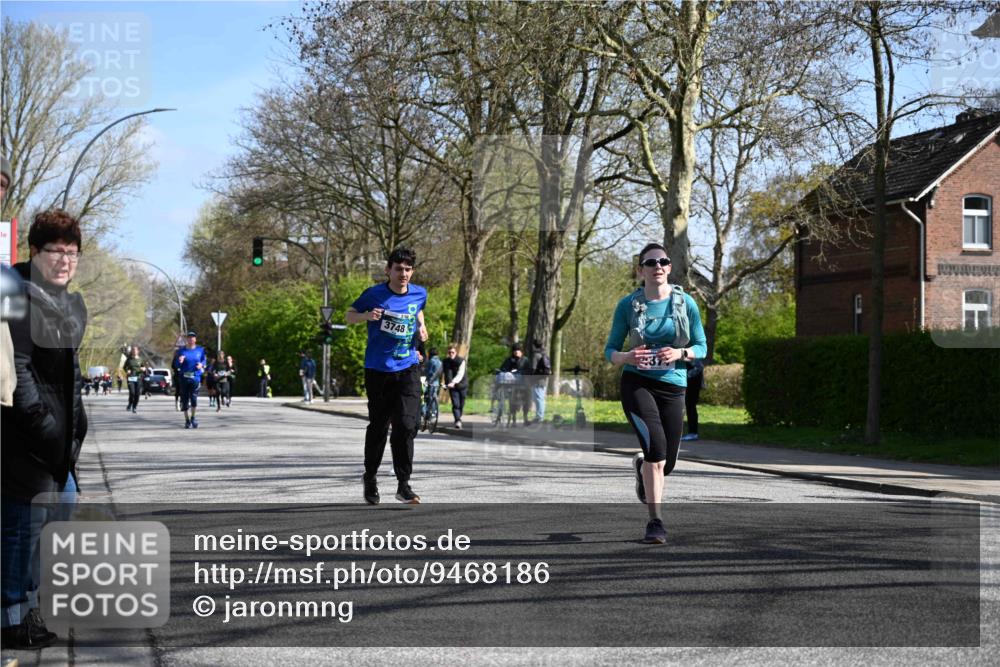 12.04.2026 - 45. Internationalen Wilhelmsburger Insellauf J. Mangold http://msf.ph/oto/9468186 12.04.2026 11:08:45 Ziel 4232, 3569, 5285, 0000, 2142, 4371, 3748, 3701, 2050, 4406, 3169, 2699, 3005, 5629, 2620, 2601, 4485, 3333 meine-sportfotos.de