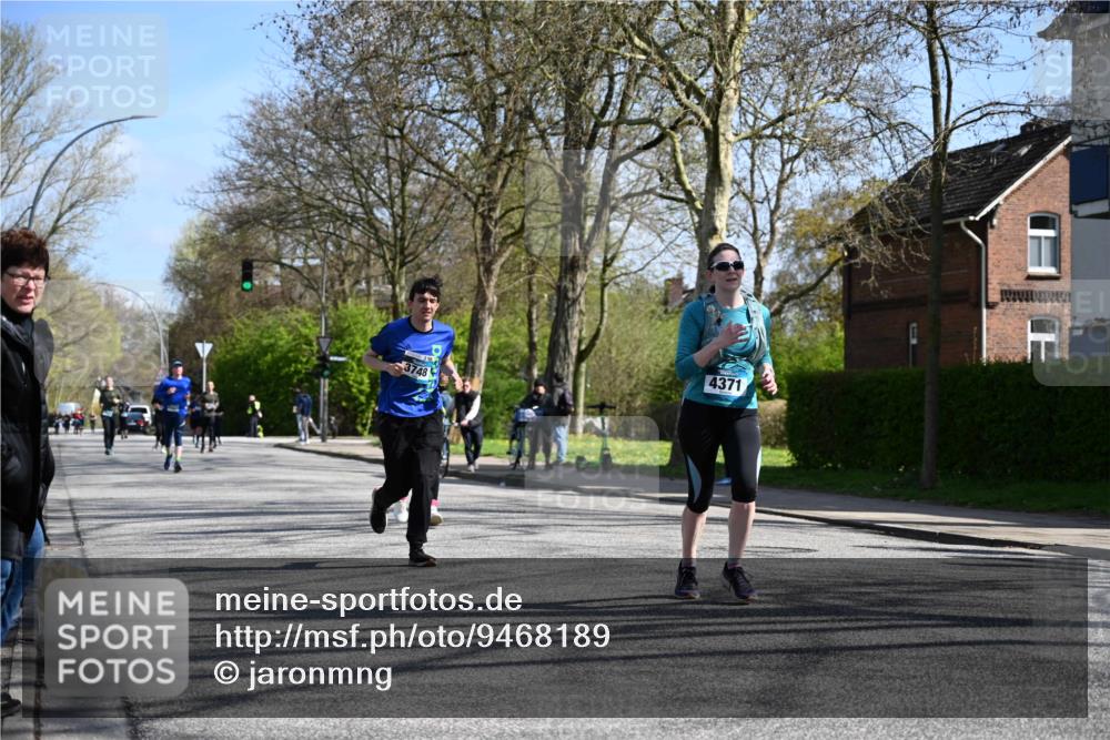 12.04.2026 - 45. Internationalen Wilhelmsburger Insellauf J. Mangold http://msf.ph/oto/9468189 12.04.2026 11:08:45 Ziel 4232, 3569, 5285, 0000, 2142, 4371, 3748, 3701, 2050, 4406, 3169, 2699, 3005, 5629, 2620, 2601, 4485, 3333 meine-sportfotos.de