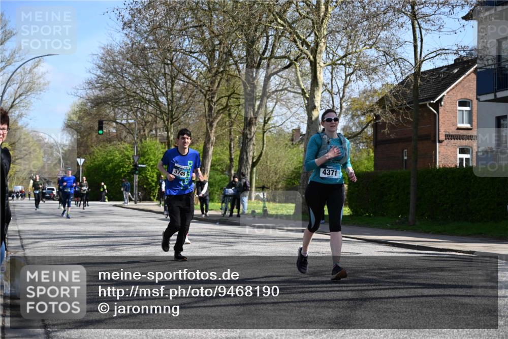 12.04.2026 - 45. Internationalen Wilhelmsburger Insellauf J. Mangold http://msf.ph/oto/9468190 12.04.2026 11:08:45 Ziel 4232, 3569, 5285, 0000, 2142, 4371, 3748, 3701, 2050, 4406, 3169, 2699, 3005, 5629, 2620, 2601, 4485, 3333 meine-sportfotos.de
