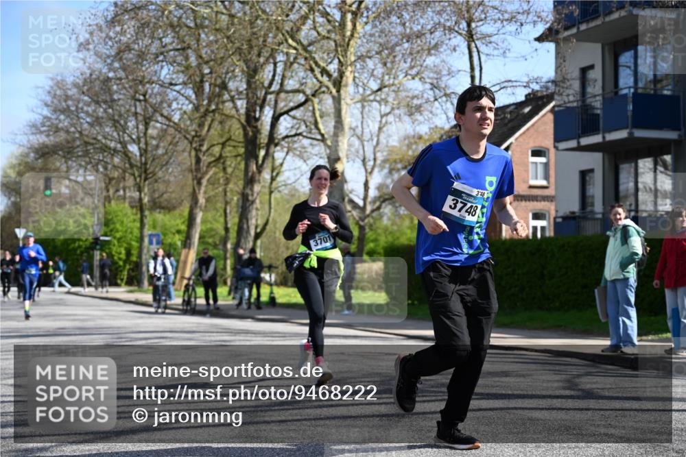 12.04.2026 - 45. Internationalen Wilhelmsburger Insellauf J. Mangold http://msf.ph/oto/9468222 12.04.2026 11:08:48 Ziel 5285, 0000, 2142, 4371, 3748, 3701, 2050, 4406, 3169, 2699, 3005, 5629, 2620, 2601, 4485, 3333 meine-sportfotos.de