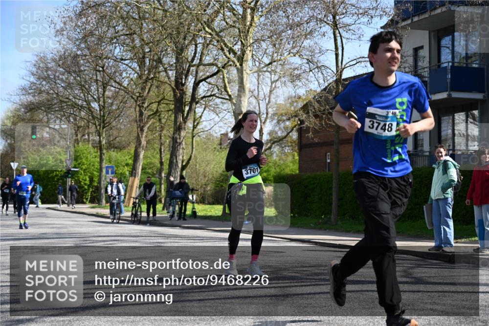 12.04.2026 - 45. Internationalen Wilhelmsburger Insellauf J. Mangold http://msf.ph/oto/9468226 12.04.2026 11:08:48 Ziel 5285, 0000, 2142, 4371, 3748, 3701, 2050, 4406, 3169, 2699, 3005, 5629, 2620, 2601, 4485, 3333 meine-sportfotos.de