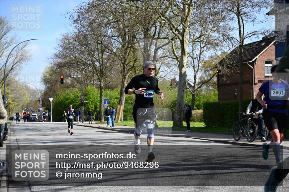 12.04.2026 - 45. Internationalen Wilhelmsburger Insellauf J. Mangold http://msf.ph/oto/9468296 12.04.2026 11:09:03 Ziel 4371, 3748, 3701, 2050, 4406, 3169, 2699, 3005, 5629, 2620, 2601, 4485, 3333, 2612, 2612, 3382, 4081, 3383, 2238, 2321 meine-sportfotos.de