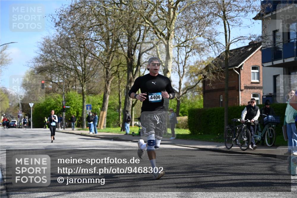 12.04.2026 - 45. Internationalen Wilhelmsburger Insellauf J. Mangold http://msf.ph/oto/9468302 12.04.2026 11:09:04 Ziel 3748, 3701, 2050, 4406, 3169, 2699, 3005, 5629, 2620, 2601, 4485, 3333, 2612, 3382, 3382, 4081, 3383, 2238, 2321, 5367 meine-sportfotos.de
