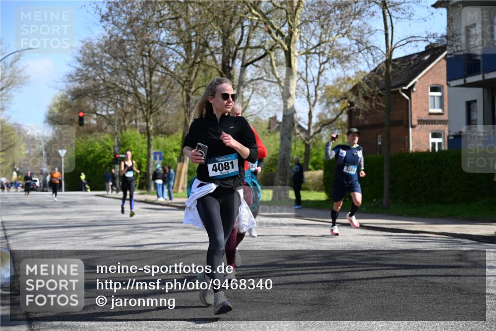 12.04.2026 - 45. Internationalen Wilhelmsburger Insellauf J. Mangold http://msf.ph/oto/9468340 12.04.2026 11:09:25 Ziel 4485, 3333, 2612, 3382, 4081, 3383, 2238, 2321, 5367, 3688, 4080, 3335, 3833, 4251 meine-sportfotos.de