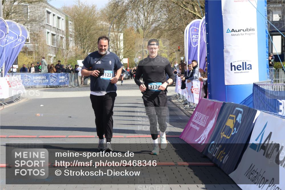 12.04.2026 - 45. Internationalen Wilhelmsburger Insellauf Strokosch-Dieckow http://msf.ph/oto/9468346 12.04.2026 11:19:56 Ziel 4520, 3124, 3123 meine-sportfotos.de