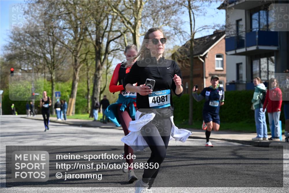 12.04.2026 - 45. Internationalen Wilhelmsburger Insellauf J. Mangold http://msf.ph/oto/9468350 12.04.2026 11:09:25 Ziel 4485, 3333, 2612, 3382, 4081, 3383, 2238, 2321, 5367, 3688, 4080, 3335, 3833, 4251 meine-sportfotos.de