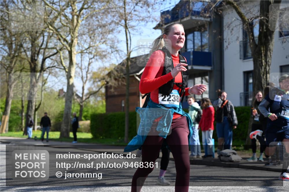 12.04.2026 - 45. Internationalen Wilhelmsburger Insellauf J. Mangold http://msf.ph/oto/9468361 12.04.2026 11:09:26 Ziel 4485, 3333, 2612, 3382, 4081, 3383, 2238, 2321, 5367, 3688, 3688, 4080, 3335, 3833, 4251 meine-sportfotos.de