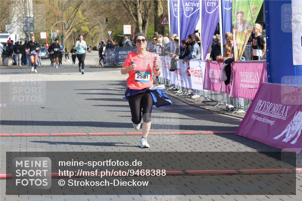 12.04.2026 - 45. Internationalen Wilhelmsburger Insellauf Strokosch-Dieckow http://msf.ph/oto/9468388 12.04.2026 11:20:04 Ziel 2581 meine-sportfotos.de