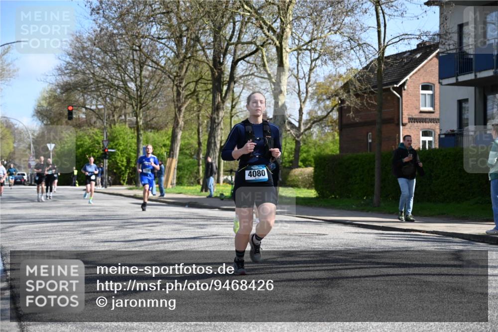 12.04.2026 - 45. Internationalen Wilhelmsburger Insellauf J. Mangold http://msf.ph/oto/9468426 12.04.2026 11:09:52 Ziel 2321, 5367, 3688, 4080, 3335, 3833, 4251, 3077, 5651, 5651, 5851, 2336, 2528, 3239, 2859, 2811, 2346 meine-sportfotos.de