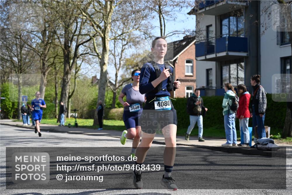 12.04.2026 - 45. Internationalen Wilhelmsburger Insellauf J. Mangold http://msf.ph/oto/9468439 12.04.2026 11:09:53 Ziel 5367, 3688, 4080, 3335, 3833, 4251, 3077, 5651, 5851, 2336, 2528, 3239, 3239, 2859, 2811, 2346 meine-sportfotos.de