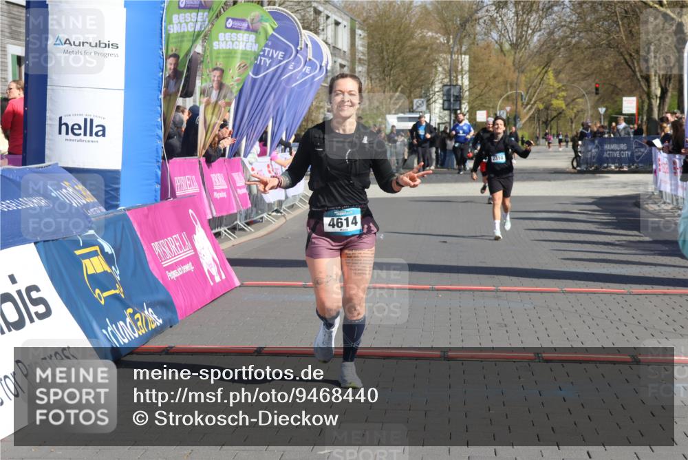 12.04.2026 - 45. Internationalen Wilhelmsburger Insellauf Strokosch-Dieckow http://msf.ph/oto/9468440 12.04.2026 11:20:15 Ziel 2788, 4614 meine-sportfotos.de