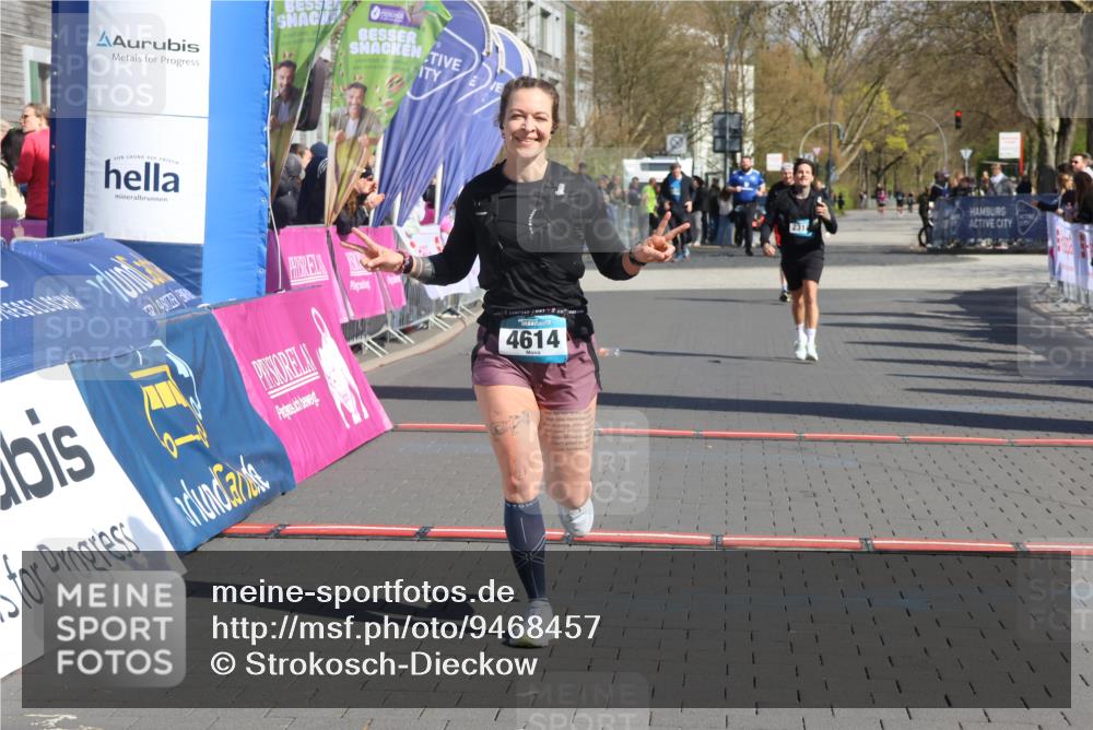 12.04.2026 - 45. Internationalen Wilhelmsburger Insellauf Strokosch-Dieckow http://msf.ph/oto/9468457 12.04.2026 11:20:15 Ziel 2788, 4614 meine-sportfotos.de