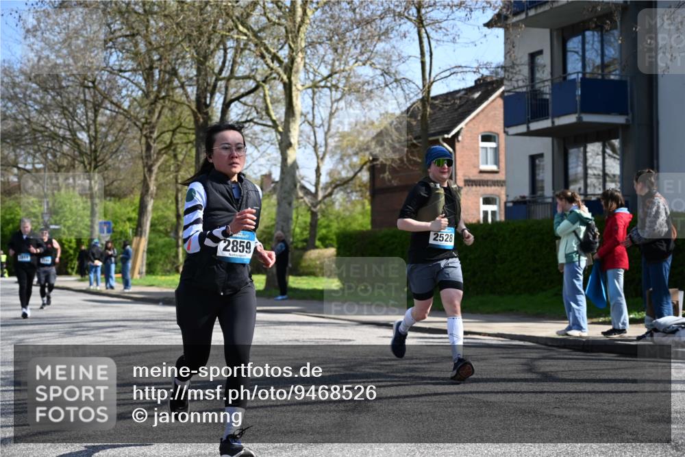 12.04.2026 - 45. Internationalen Wilhelmsburger Insellauf J. Mangold http://msf.ph/oto/9468526 12.04.2026 11:10:15 Ziel 3077, 5651, 5851, 2336, 2528, 3239, 2859, 2811, 2346, 2346, 3884, 3847, 3832, 2199, 3715, 2585, 4334, 3507, 3507, 3913, 2208, 2539, 2513, 2590, 2576 meine-sportfotos.de