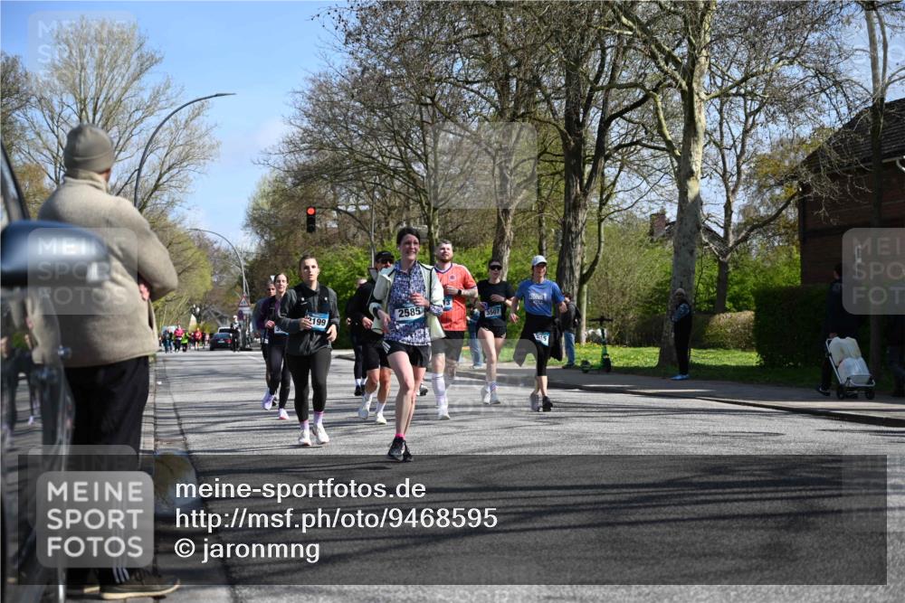 12.04.2026 - 45. Internationalen Wilhelmsburger Insellauf J. Mangold http://msf.ph/oto/9468595 12.04.2026 11:10:30 Ziel 3239, 2859, 2811, 2346, 3884, 3847, 3832, 2199, 3715, 2585, 4334, 3507, 3913, 2208, 2539, 2513, 2539, 2513, 2590, 2576, 2320, 5616, 2548 meine-sportfotos.de