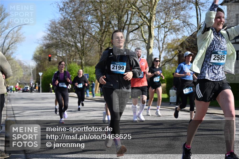 12.04.2026 - 45. Internationalen Wilhelmsburger Insellauf J. Mangold http://msf.ph/oto/9468625 12.04.2026 11:10:33 Ziel 2811, 2346, 3884, 3847, 3832, 2199, 3715, 2585, 4334, 3507, 3913, 2208, 2539, 2513, 2590, 2576, 2320, 5616, 2548 meine-sportfotos.de